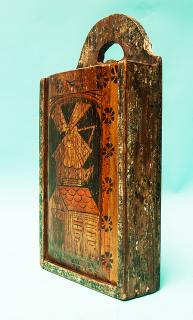 A 19th C. Frisian schoolbox with a windmill.