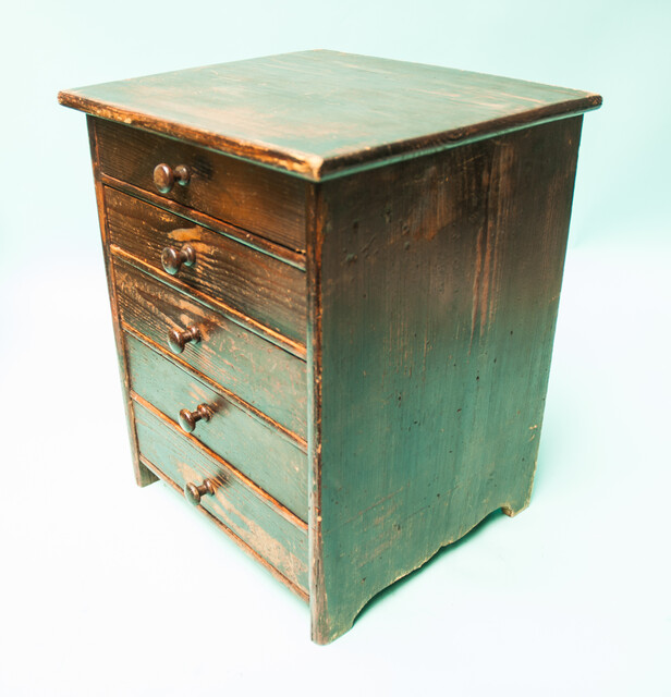 A 19th C watchmakers cabinet with five drawers.