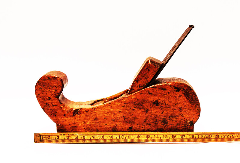 A Dutch 18th Century shipbuilders plane and a dated part of a panel raising plane.