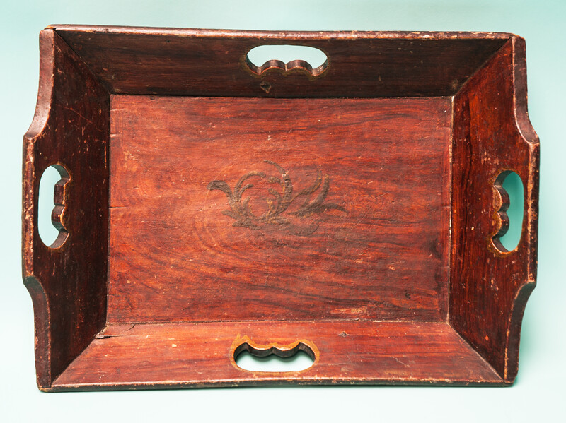 A nineteenth century small nicely decorated Dutch mangle tray.