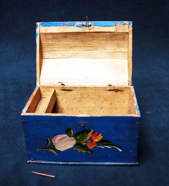 A small painted box. Early 19th C. Southern Germany