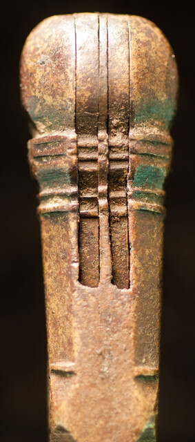 An early 17th C. unpolished bronze pair of dividers marked with a 