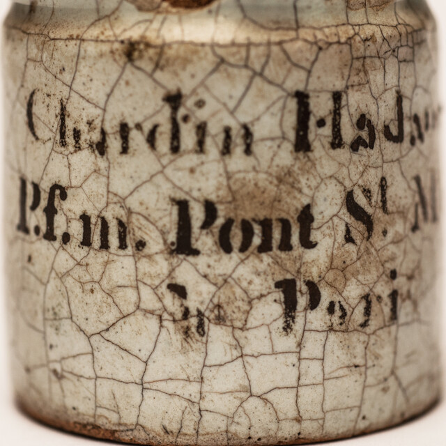 An early seventeenth century ointment jar marked 