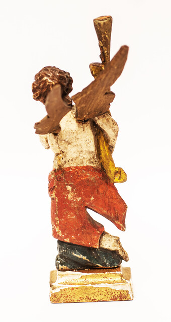 An eighteenth century wooden painted angel made in Zeeland.