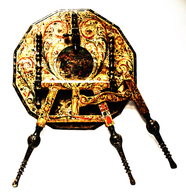 An extremely rare early eightteenth century drop leaf table from Hindeloopen.