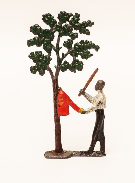 An extremely rare group of 4 three dimensional pewter people in action in the former Dutch colony Suriname. 