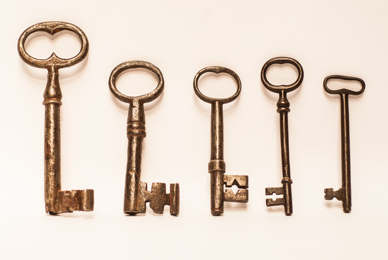 Five seventeenth century keys.
