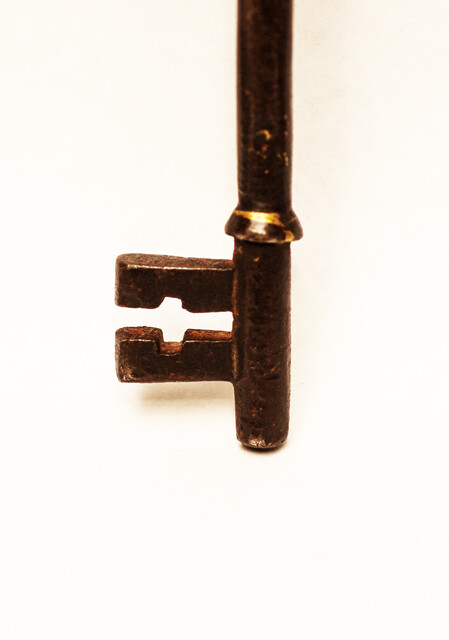 Five seventeenth century keys.